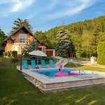 Дом отдыха Tratea