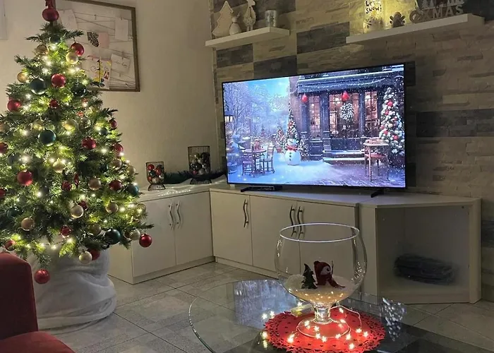 Tratea 펜션 Tomici