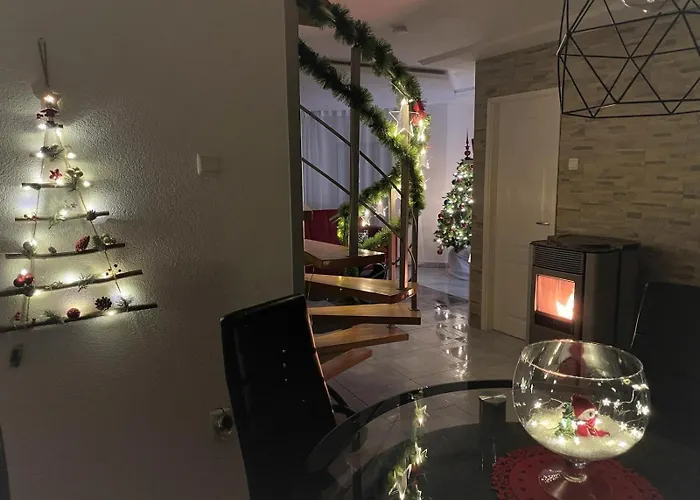 Tratea 펜션 Tomici